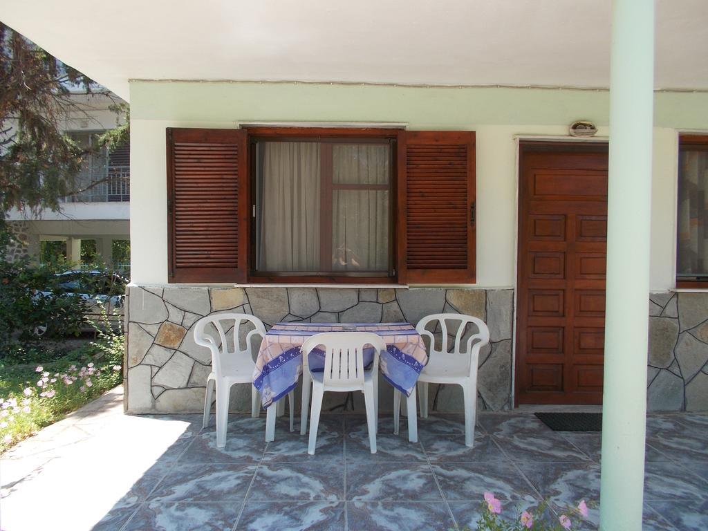 Drosia Apartments Asprovalta Exterior photo